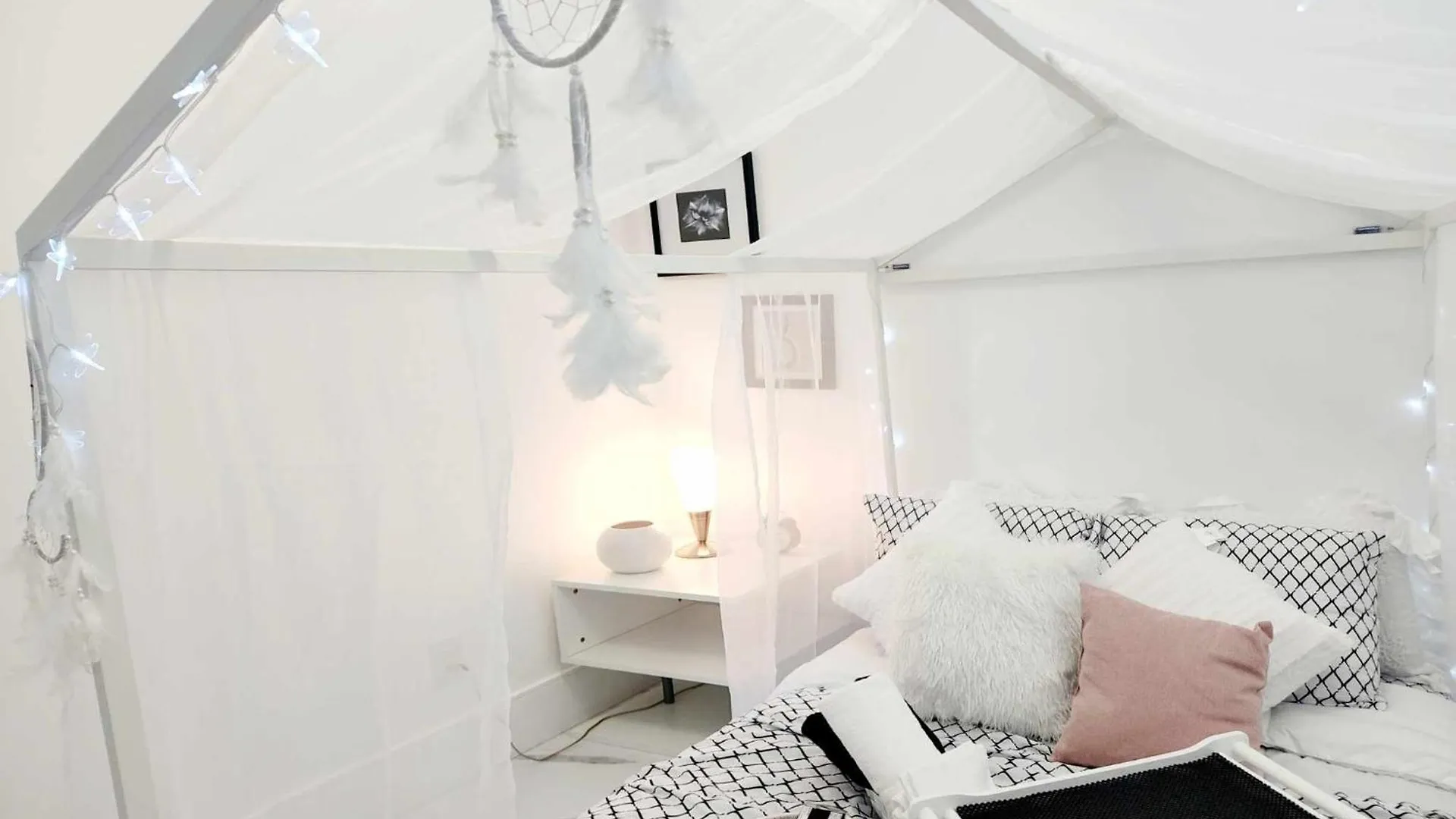 Lovely Cozy Room! With Attached Private Bath In The Heart Of Vancouver! Private Parking & Self Check-In! 0*, Vancouver Kanada